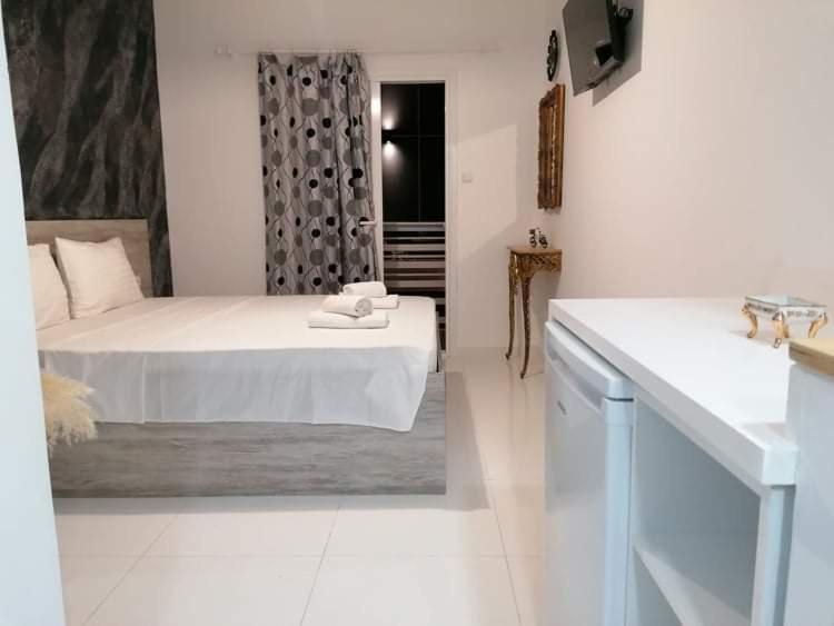 Rhodes City Jz Plus E'Bella מראה חיצוני תמונה